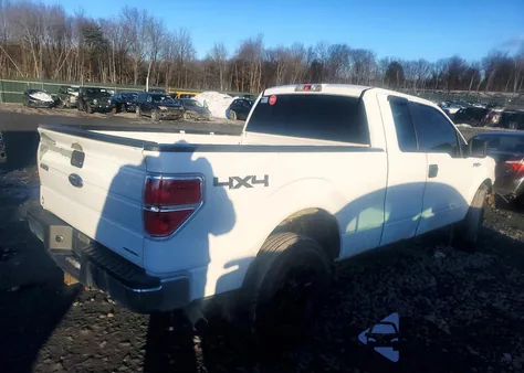 2014 Ford F150 Super Cab z USA, uszkodzony, nr VIN 1FTFX1EF1EKG40450